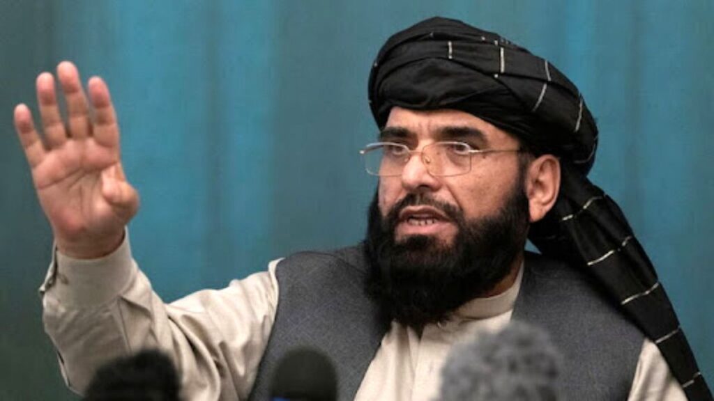 سهیل شاهین، سخنگوی پیشین دفتر طالبان در قطر گفت که بر اساس قوانین سازمان ملل متحد کرسی افغانستان در این سازمان حق حکومت طالبان است.