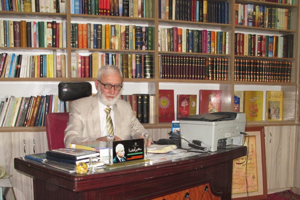 خلیق