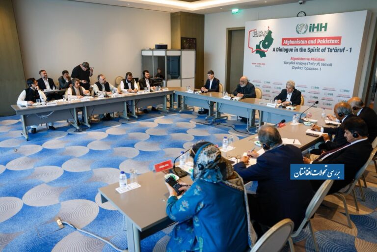 گفتگوی غیررسمی افغانستان و پاکستان؛ آزمون دیپلماسی مسیر دوم